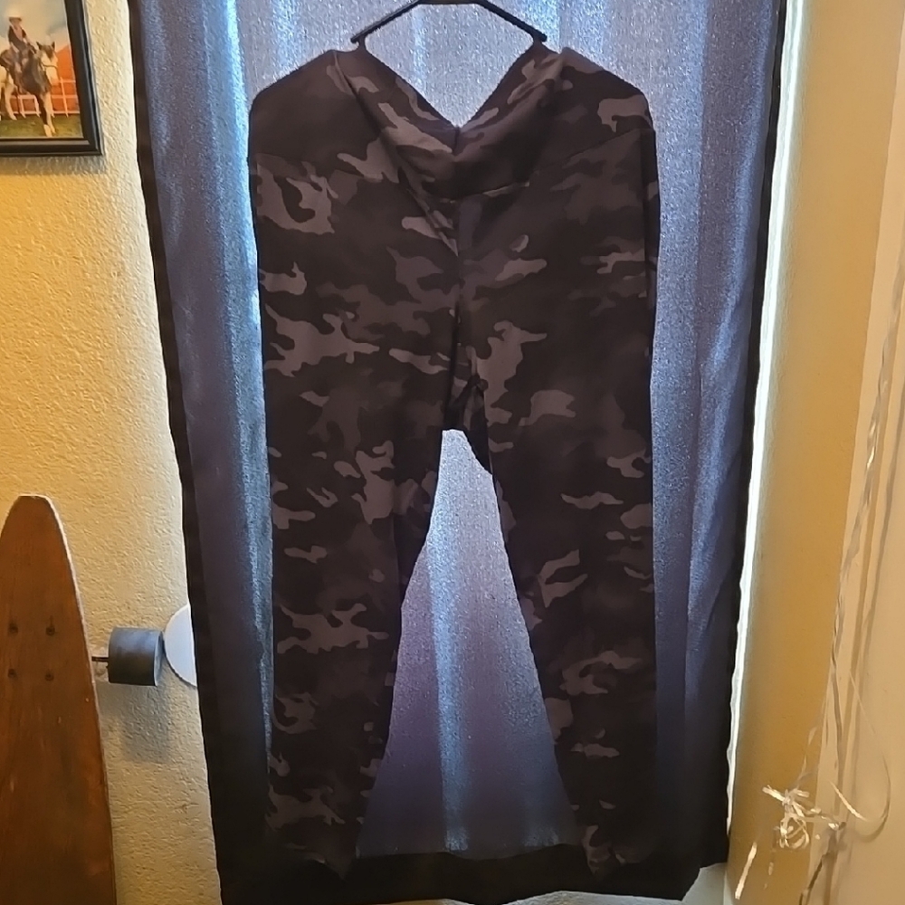 Camouflage Patterned Pants